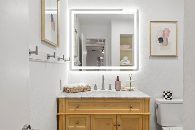 2020 S Congress Ave 2114, Austin, TX 78704