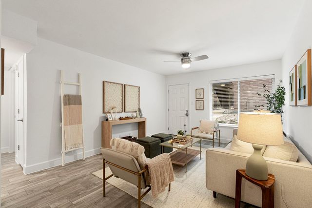 2020 S Congress Ave 2114, Austin, TX 78704