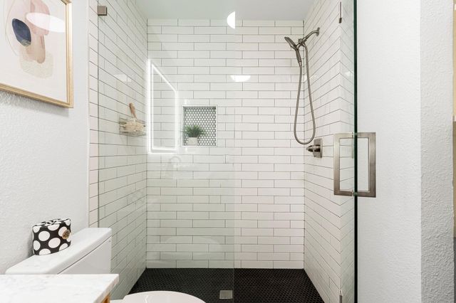 2020 S Congress Ave 2114, Austin, TX 78704