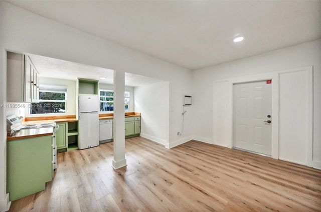 1411 SW 3rd st 2, Miami, FL 33135