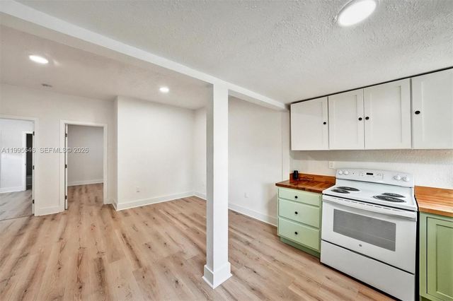 1411 SW 3rd st 2, Miami, FL 33135