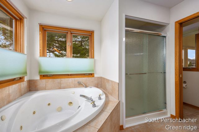 8847 Claire Court Se, Caledonia Twp, MI 49302