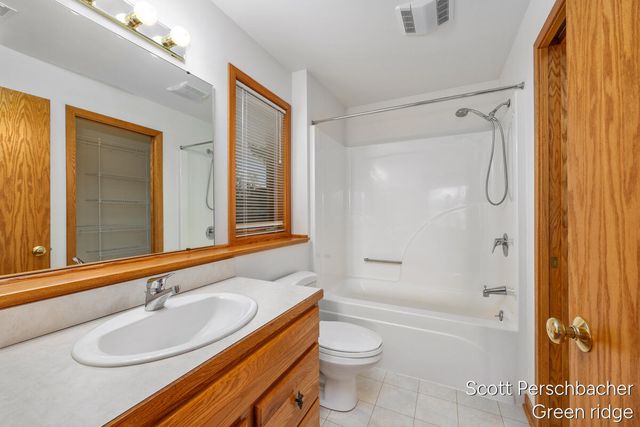 8847 Claire Court Se, Caledonia Twp, MI 49302