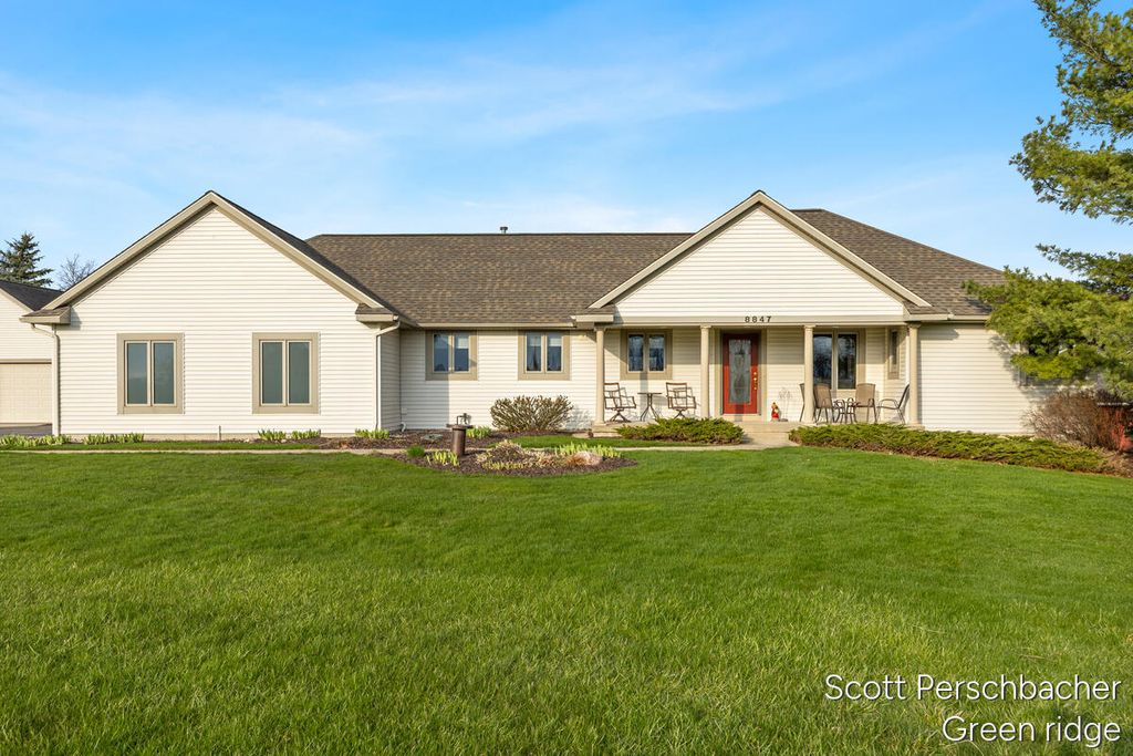 8847 Claire Court Se, Caledonia Twp, MI 49302
