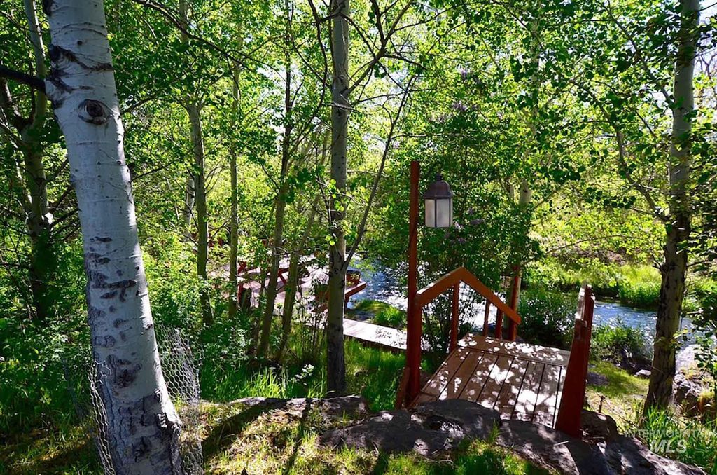 428 Cutoff Road, Picabo, ID 83313 photo 36