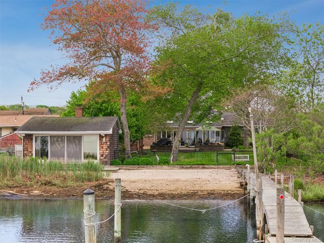 128 Crystal Beach Boulevard, Moriches, NY 11955