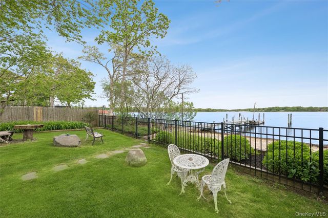 128 Crystal Beach Boulevard, Moriches, NY 11955