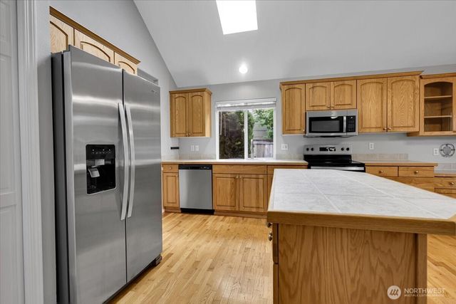 9214 181st Avenue E, Bonney Lake, WA 98391