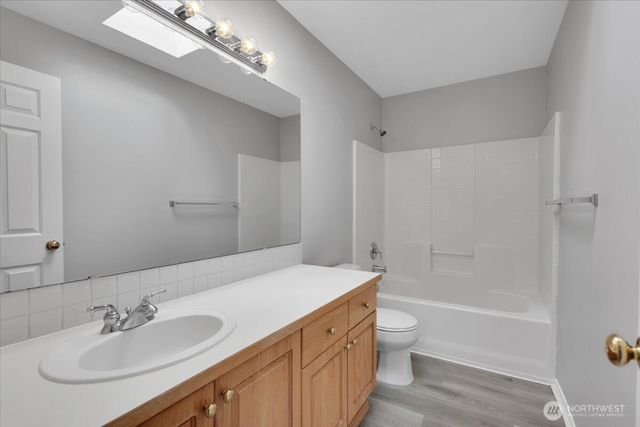 9214 181st Avenue E, Bonney Lake, WA 98391