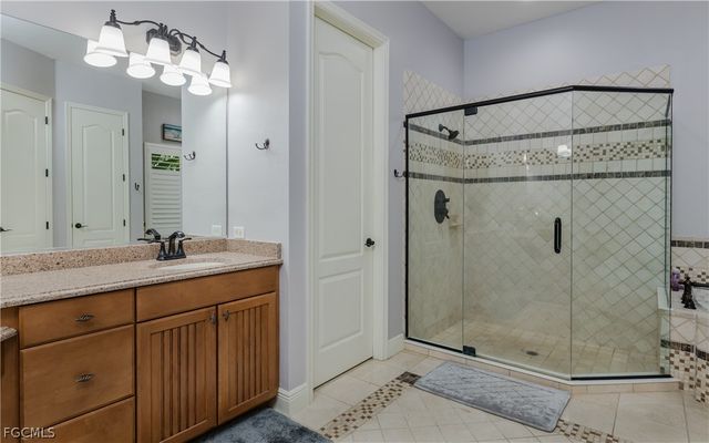 16001 Herons View DR, Alva, FL 33920