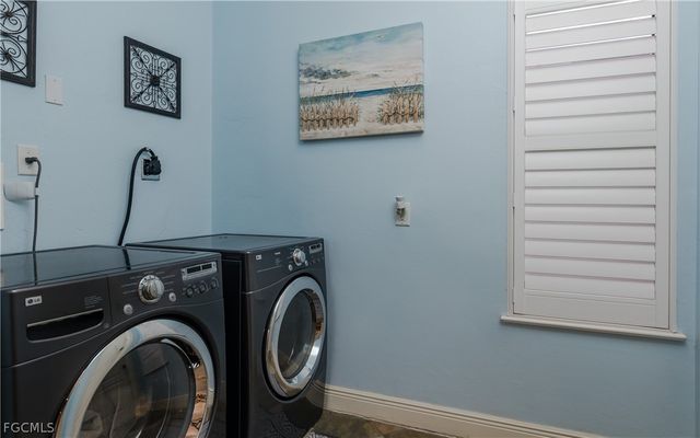 16001 Herons View DR, Alva, FL 33920