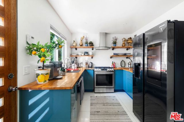 12339 Gorham Avenue, Los Angeles, CA 90049