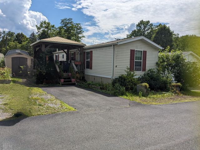 4 Treeline Circle 4, Cold Spring, NY 10516
