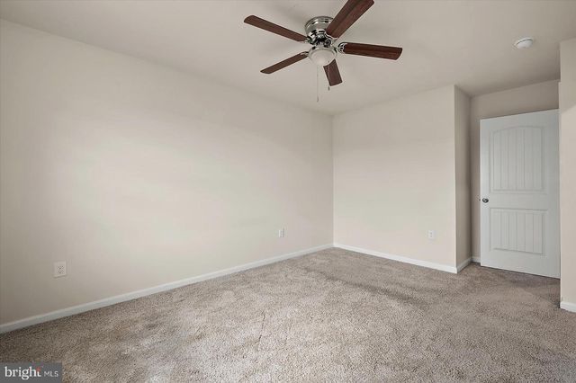 3 ORCHARD RD, Seaford, DE 19973