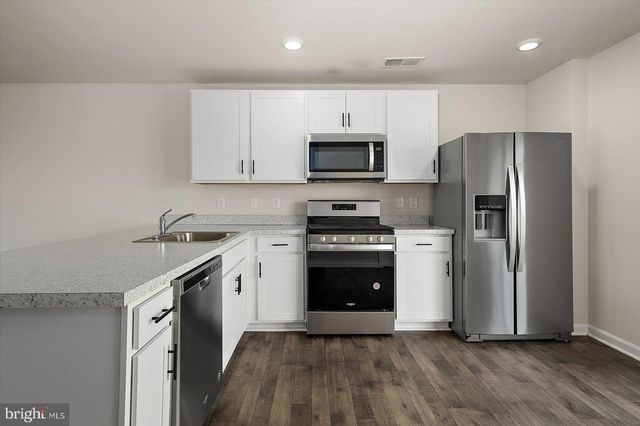 3 ORCHARD RD, Seaford, DE 19973