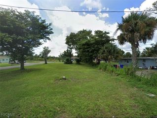 3974 Madison Madison AVE N, Fort Myers, FL 33916