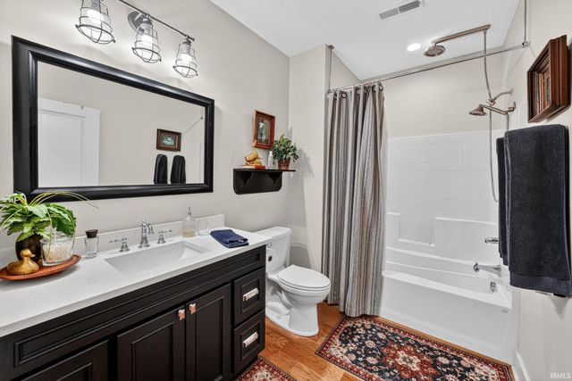 25928 N Shore Drive, Elkhart, IN 46514