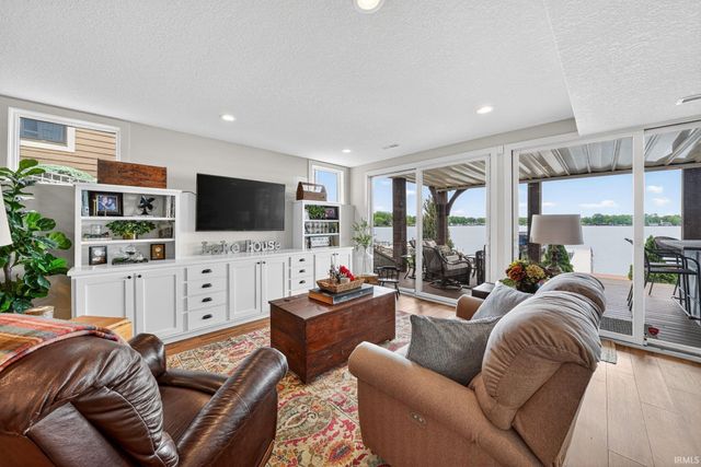 25928 N Shore Drive, Elkhart, IN 46514