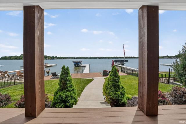 25928 N Shore Drive, Elkhart, IN 46514