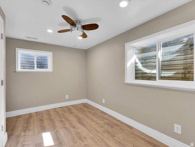 9633 S ANNALYN DR, Sandy, UT 84070