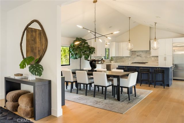 4234 Alhama Drive, Woodland Hills, CA 91364