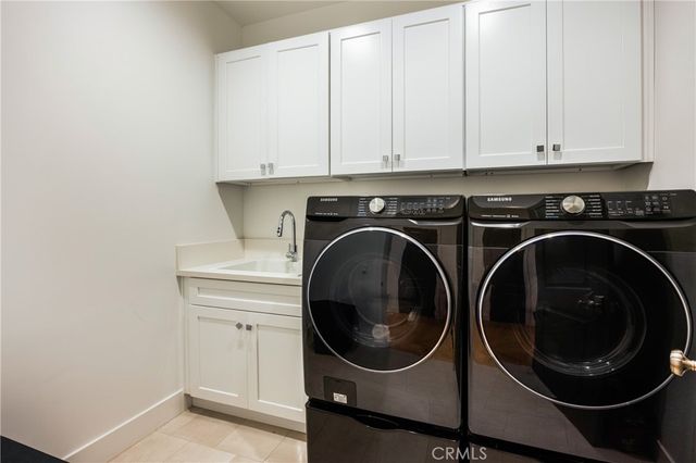 4234 Alhama Drive, Woodland Hills, CA 91364