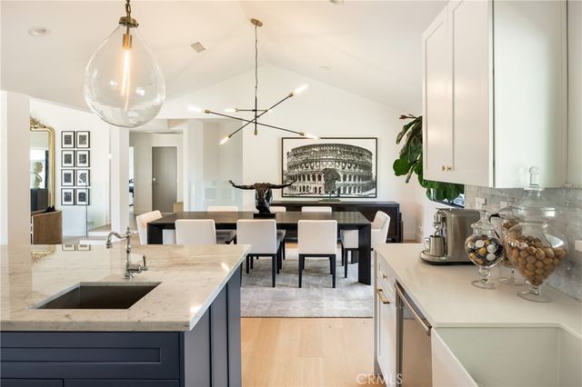 4234 Alhama Drive, Woodland Hills, CA 91364