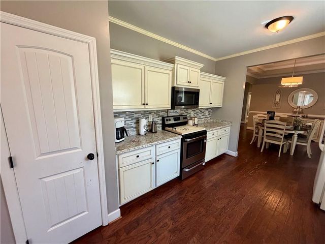 101 Sunset loop, Cedartown, GA 30125