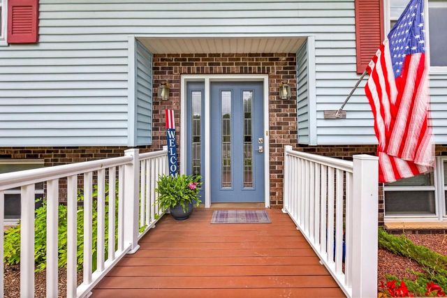 N1415 GREENWOOD ROAD, Greenville, WI 54942
