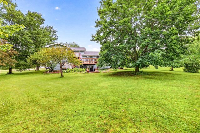 N1415 GREENWOOD ROAD, Greenville, WI 54942