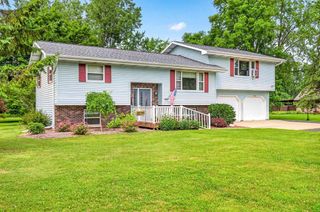 N1415 GREENWOOD ROAD, Greenville, WI 54942