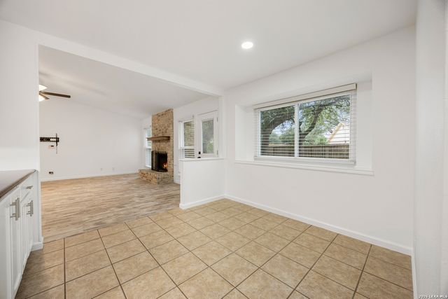 3003 Oak Sprawl, San Antonio, TX 78231