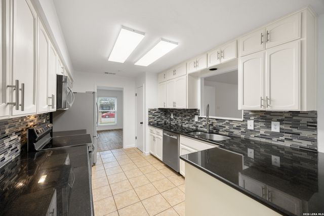 3003 Oak Sprawl, San Antonio, TX 78231
