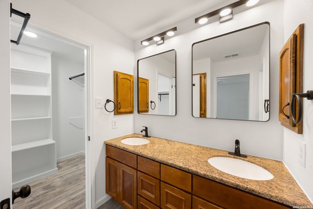 3003 Oak Sprawl, San Antonio, TX 78231
