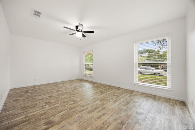 3003 Oak Sprawl, San Antonio, TX 78231