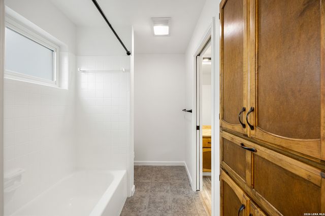 3003 Oak Sprawl, San Antonio, TX 78231