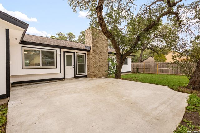 3003 Oak Sprawl, San Antonio, TX 78231