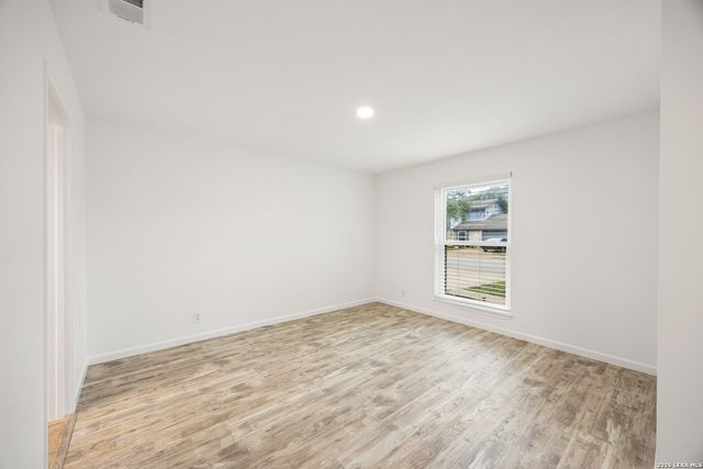 3003 Oak Sprawl, San Antonio, TX 78231