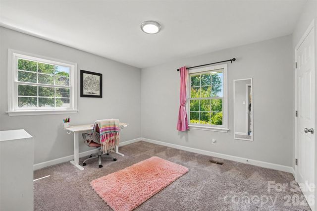 101 E Chamblee Drive, Salisbury, NC 28147