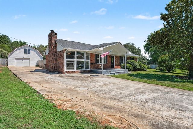 101 E Chamblee Drive, Salisbury, NC 28147