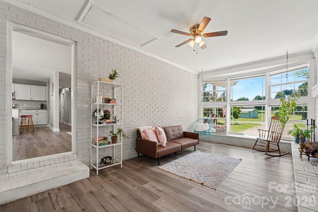 101 E Chamblee Drive, Salisbury, NC 28147