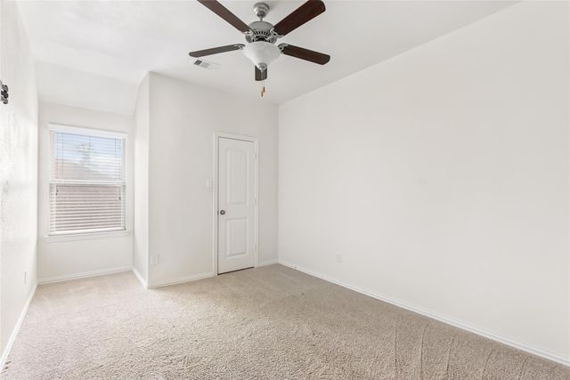 910 S Chamfer Way, Crosby, TX 77532