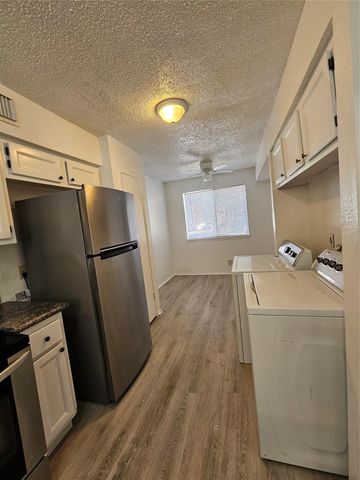 6476 Alisa Lane 615, Houston, TX 77084