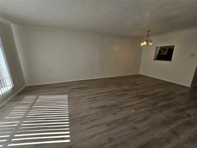 6476 Alisa Lane 615, Houston, TX 77084