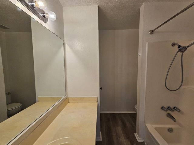 6476 Alisa Lane 615, Houston, TX 77084