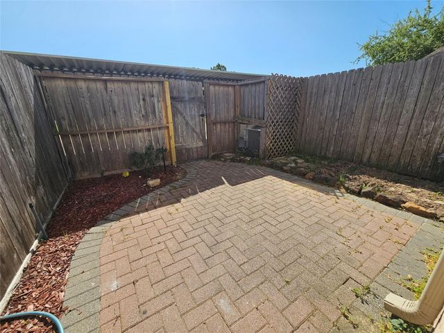 6476 Alisa Lane 615, Houston, TX 77084