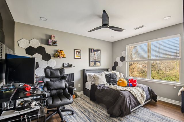 208 Saxony Way, Gallatin, TN 37066