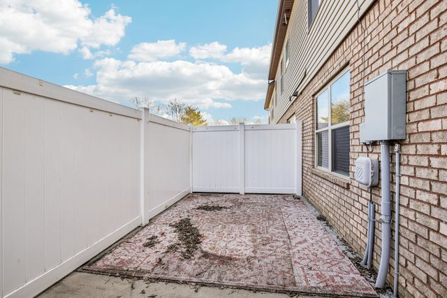 208 Saxony Way, Gallatin, TN 37066