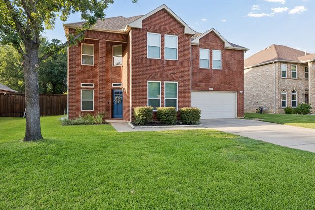 1145 Whispering Trail Circle, Lewisville, TX 75067