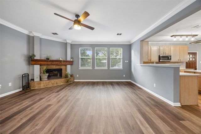 1145 Whispering Trail Circle, Lewisville, TX 75067